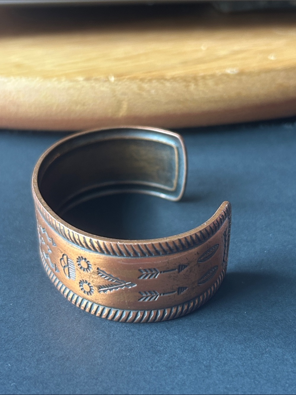 Vintage Copper Wrist Cuff - Picture 3 of 7